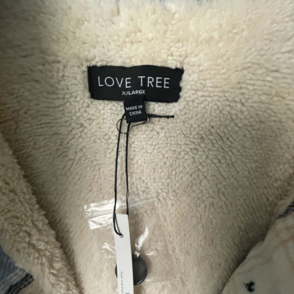 Jacket - Picture 2 of 3